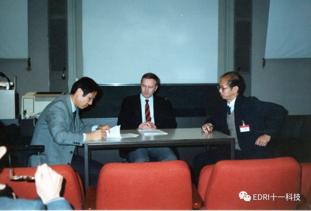 1528168536223090.jpg 21.jpg